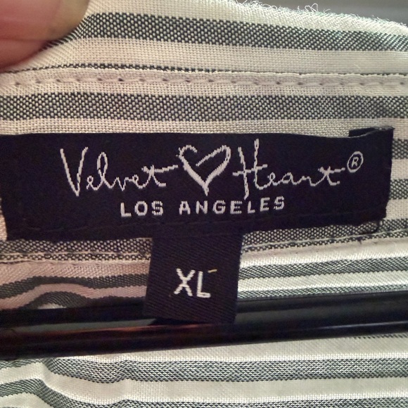 Velvet Heart Green Striped Button-Down Shirt - Picture 3 of 4